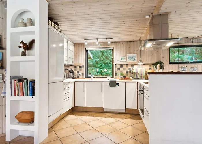 Ferienhaus Aiko - 375m From The Sea By Interhome